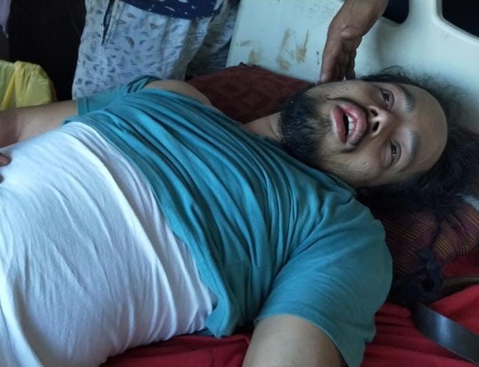 अस्पताल में इलाजरत जदयू कार्यकर्ता परमजीत।