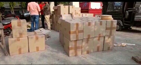 नकली फैक्ट्री में तैयार करोड़ों की शराब।