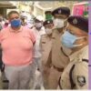पटना पुलिस की हिरासत में जाप सुप्रीमो पप्पू यादव।