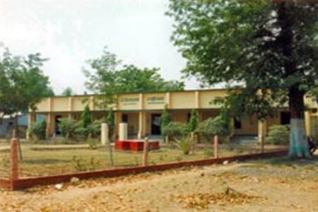 रामजयपाल कॉलेज के प्राचार्य के खाते से निकाले साढ़े 14 लाख