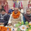 विदाई समारोह में मंचासीन अमीरचंद बालिका प्लस टू उच्च विद्यालय के सेवानिवृत्त प्रधानाध्यापक सुरेंद्र प्रसाद सिंह व अन्य गणमान्य।